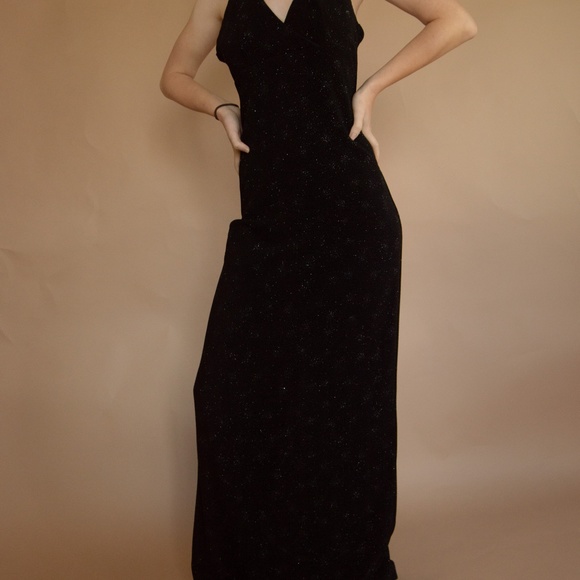90s Starburst Glitter Halter Evening Gown - Picture 11 of 16